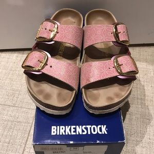 Birkenstock Arizona with leather footbed